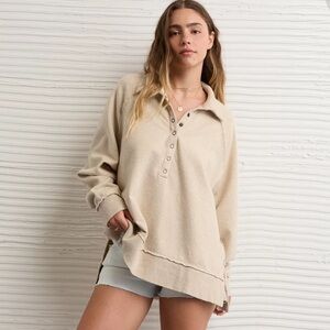 NWT American Eagle Outfitters Big Hug Henley Sweatshirt in Oatmeal, Sz Medium